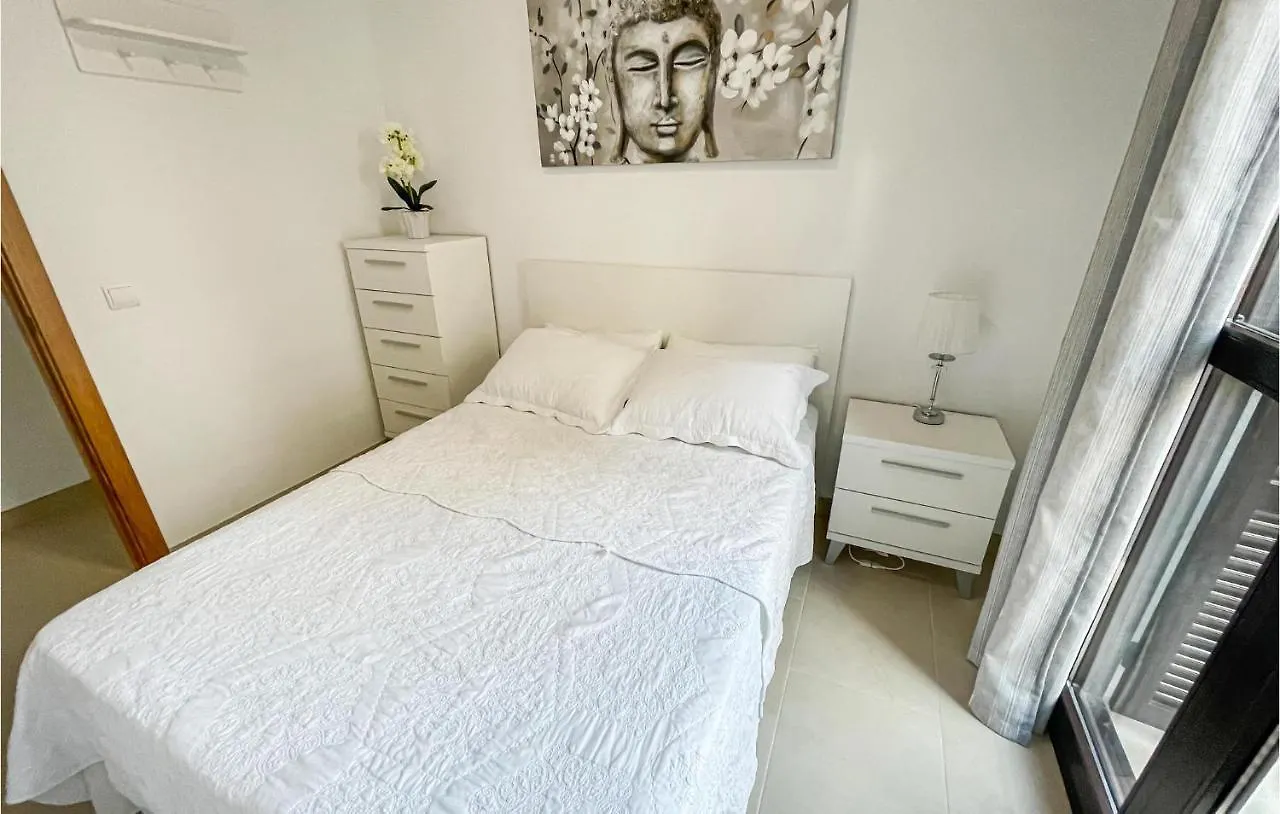 Cozy Apartment In Estepona With Wifi İspanya